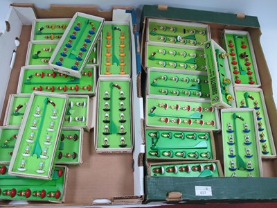 Lot 637 - Subbuteo Full Teams - Crewe, Luton, Norwich,...