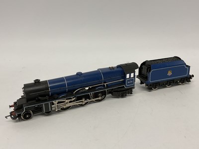 Lot 864 - A Hornby 00 gauge Stanier Pacific "Lady...
