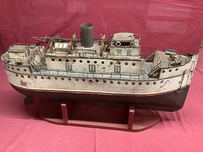 Lot 933 - A Mid XX Century Grafted Scratch Built Live...