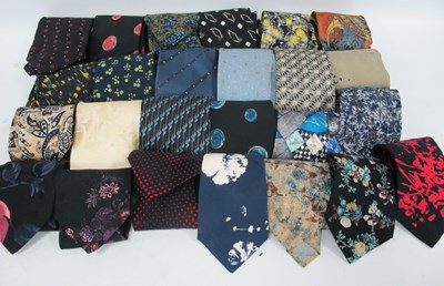 Lot 1322 - Twenty-Five Gents Designer Silk Ties by Italo...