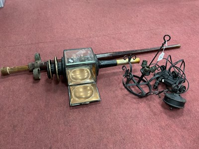 Lot 1463 - Rise and Fall Light Fitting, coaching lamp,...