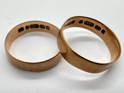 Lot 58 - A 9ct Rose Gold Plain Wedding Band, (finger...