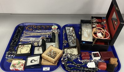 Lot 203 - An Assortment of Modern Costume Jewellery, to...
