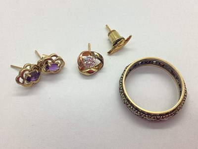 Lot 81 - A Vintage Stone Set Eternity Style Ring,...