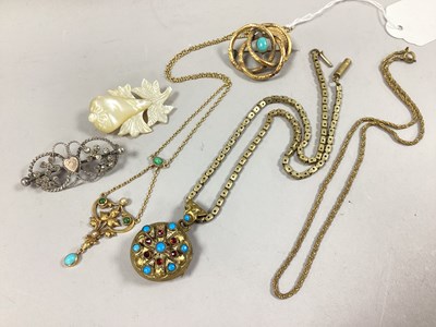 Lot 168 - A Small Collection of Vintage Jewellery, to...
