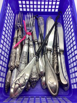 Lot 19 - A Collection of Hallmarked Silver Handled...