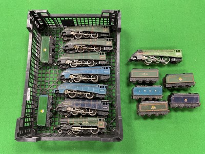Lot 477 - A Quantity of Hornby Dublo Post War A4...