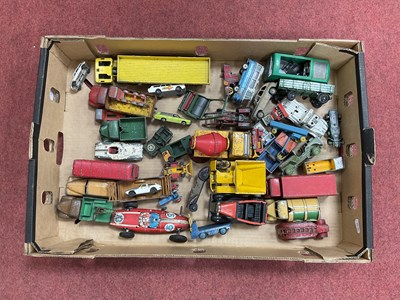 Lot 557 - A Quantity of Mid XX Century and Later Diecast...