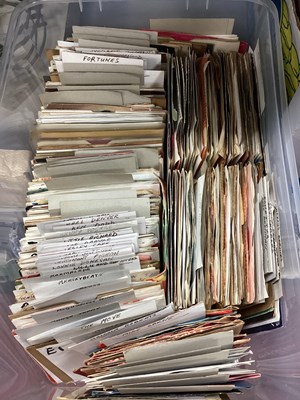 Lot 1075 - Singles - Fleetwood Mac, Gerry and the...