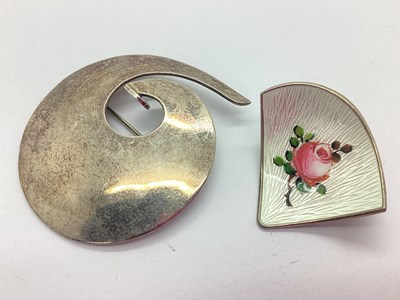 Lot 145 - Ivar Holth; A Norwegian Enamel Brooch, hand...