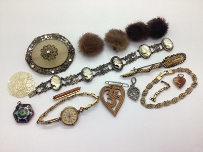 Lot 161 - Vintage Costume Jewellery, including cameo and...