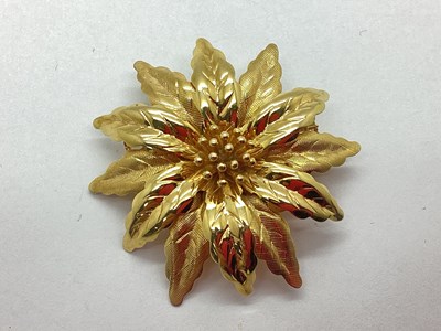 Lot 94 - A 1970's 9ct Gold Poinsettia Style Flowerhead...