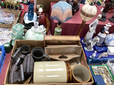 Lot 1419 - Kitchenalia - A Large Quantity of Vintage...