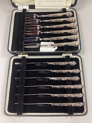 Lot 30 - A Set of Six Hallmarked Silver Kings Pattern...