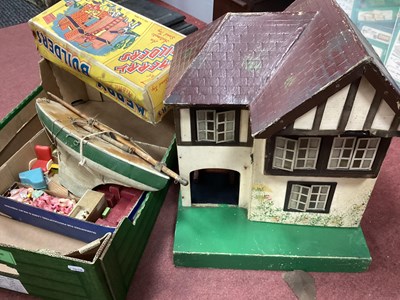 Lot 1151 - A 1930s Dolls House as a Period Detached House...