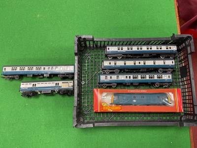 Lot 537 - An 00 gauge BR Blue Hornby Sleeper train...