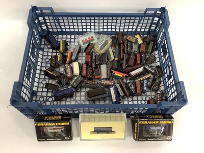 Lot 515 - Approximately sixty N gauge British wagons...
