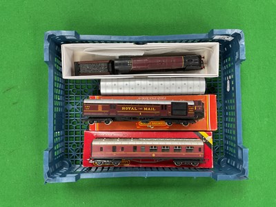 Lot 355 - A Hornby 00 gauge LMS express train comprising...
