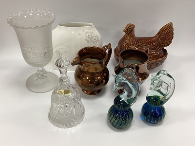 Lot 1199 - Mdina Seahorse Paperweights, Portmeirion hen...