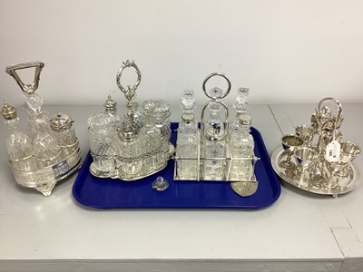 Lot 180 - Walker & Hall Georgian Style Plated Egg Cruet...