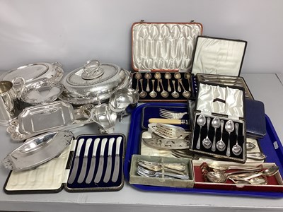 Lot 187 - A Set of Six Hallmarked Silver Handled Tea...