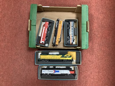 Lot 397 - Five HO scale North American outline diesel...
