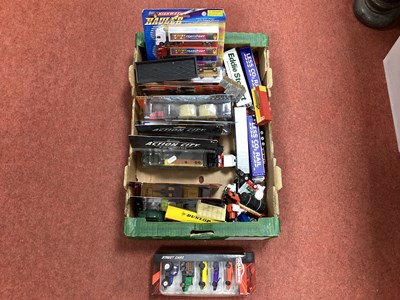 Lot 396 - A Quantity of Diecast and Plastic Model...