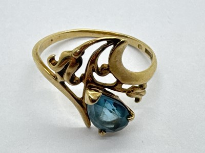Lot 53 - A 9ct Gold Single Stone Dress Ring, the...