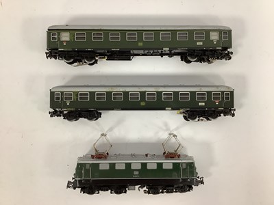 Lot 705 - A Marklin HO Gauge Pantograph 3-Rail Electric...