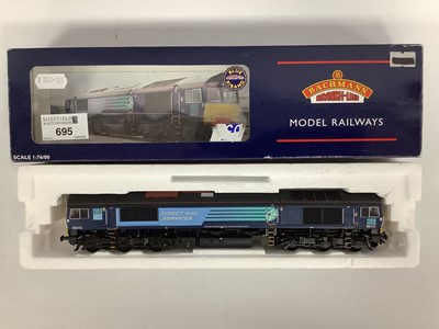 Lot 695 - A Bachmann OO Gauge #32-976-DC Class 66/9...