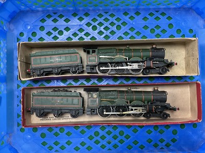 Lot 645 - Two Hornby-Dublo Castle class locomotives:...