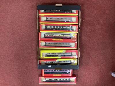 Lot 424 - Nine Hornby OO Gauge Coaches including #R4079...