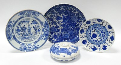 Lot 1078 - A Chinese Porcelain Circular Hors D'oeuvres...
