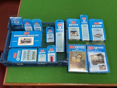 Lot 582 - A Quantity of Peco O Gauge Lineside...