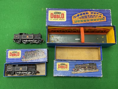 Lot 518 - Hornby Dublo (3-Rail) Interest to include Two...