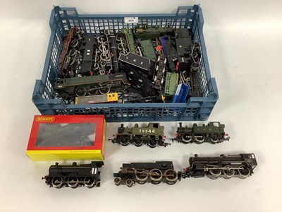 Lot 663 - Approximately fifteen 00 locomotives for...