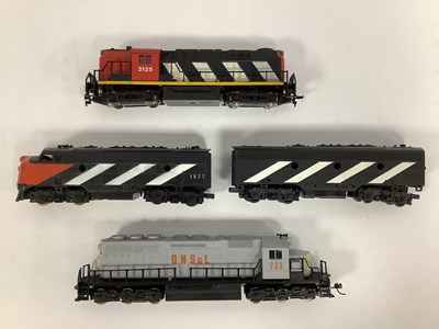 Lot 656 - Three Canadian HO scale diesel locomotives: a...