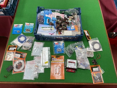 Lot 628 - A quantity of model railway electrical and...