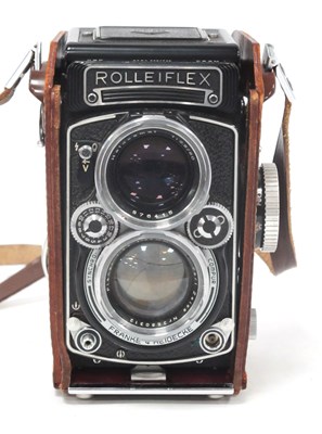 Lot 1219 - A Rollei F&H Rolleiflex Medium Format Camera,...
