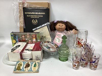 Lot 1022 - Cabbage Patch Doll, Playskool Character...