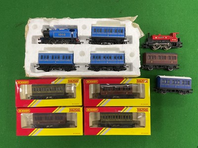 Lot 608 - Two Hornby 00 gauge blue and red trains,...