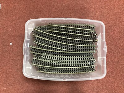 Lot 355 - A good Quantity of Atlas 'O' Gauge/7mm Loose 3...