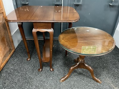 Lot 1557 - Mahogany Drop Leaf Table, on cabriol legs, pad...