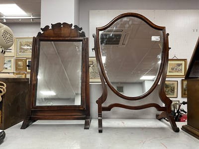 Lot 1441 - XVIII Century Style Mahogany Dressing Table...