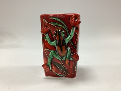 Lot 1264 - Anita Harris Frog on a Square Vase, gold...