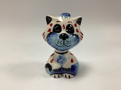 Lot 1290 - Lorna Bailey Tad The Cat, 12cm tall.