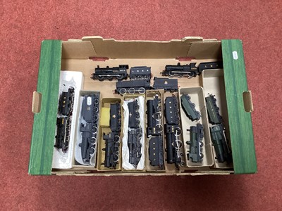 Lot 390 - Eleven 'OO' Gauge/4mm Kit Built/Adapted Steam...