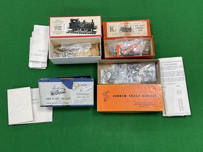 Lot 479 - Three 'OO' Gauge/4mm Boxed Tank Steam...