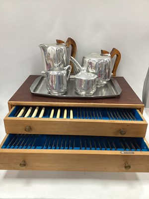 Lot 1283 - A Canteen of Walker & Hall Silver Plated...