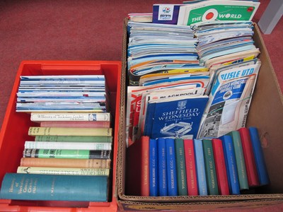Lot 310 - Sheffield Wednesday H & A Programmes 1960 and...